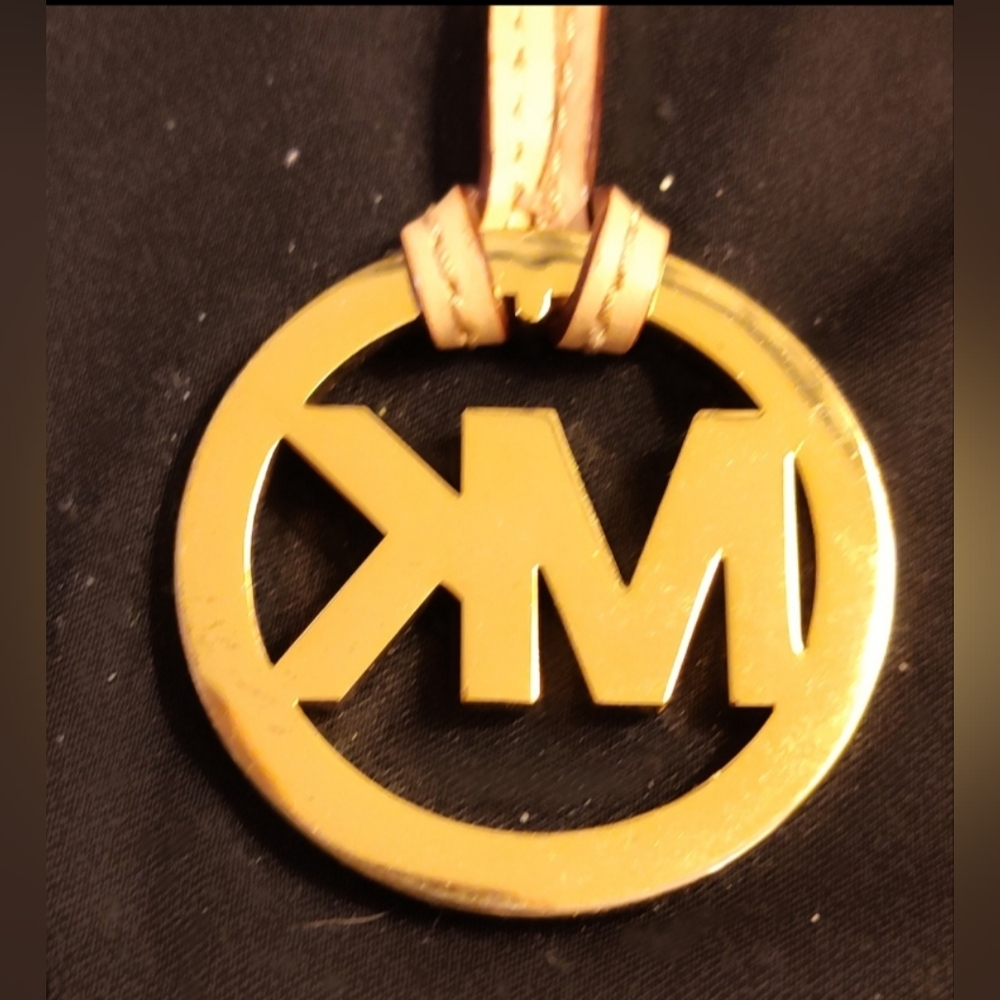 Michael Kors Gold Medallion Logo Initials For Your Purse Or Bag Charm Metal - Picture 7 of 7